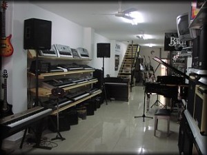 Shop022 300x225